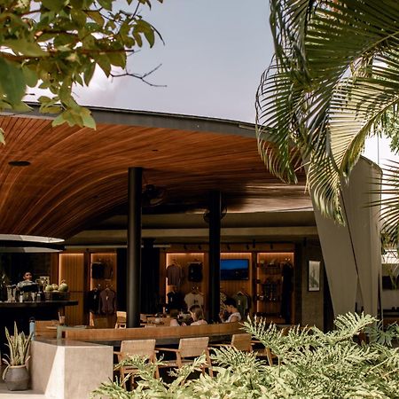Wave House Resort Canggu מראה חיצוני תמונה